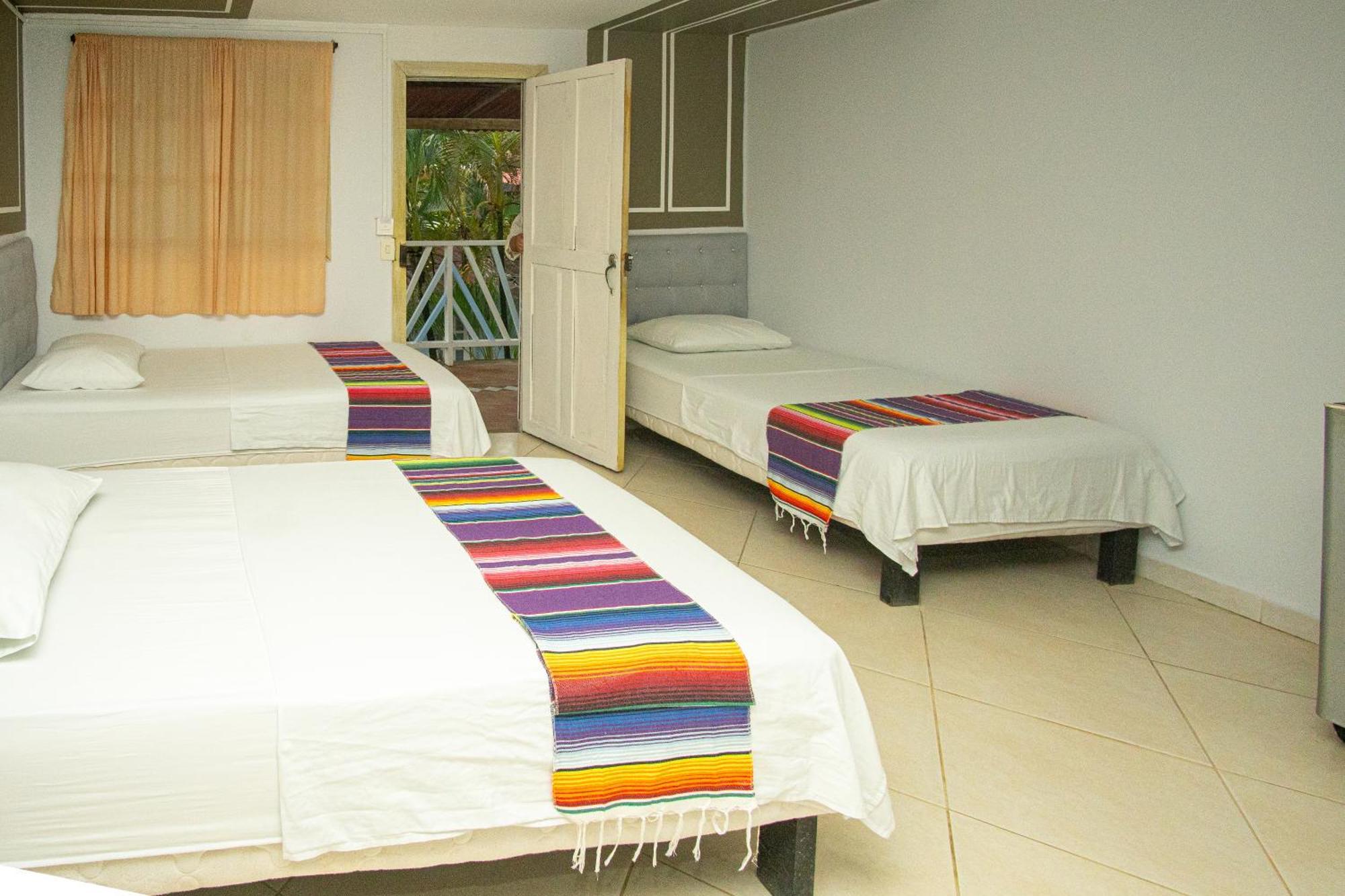 Hotel Playa Divina Coveñas Buitenkant foto