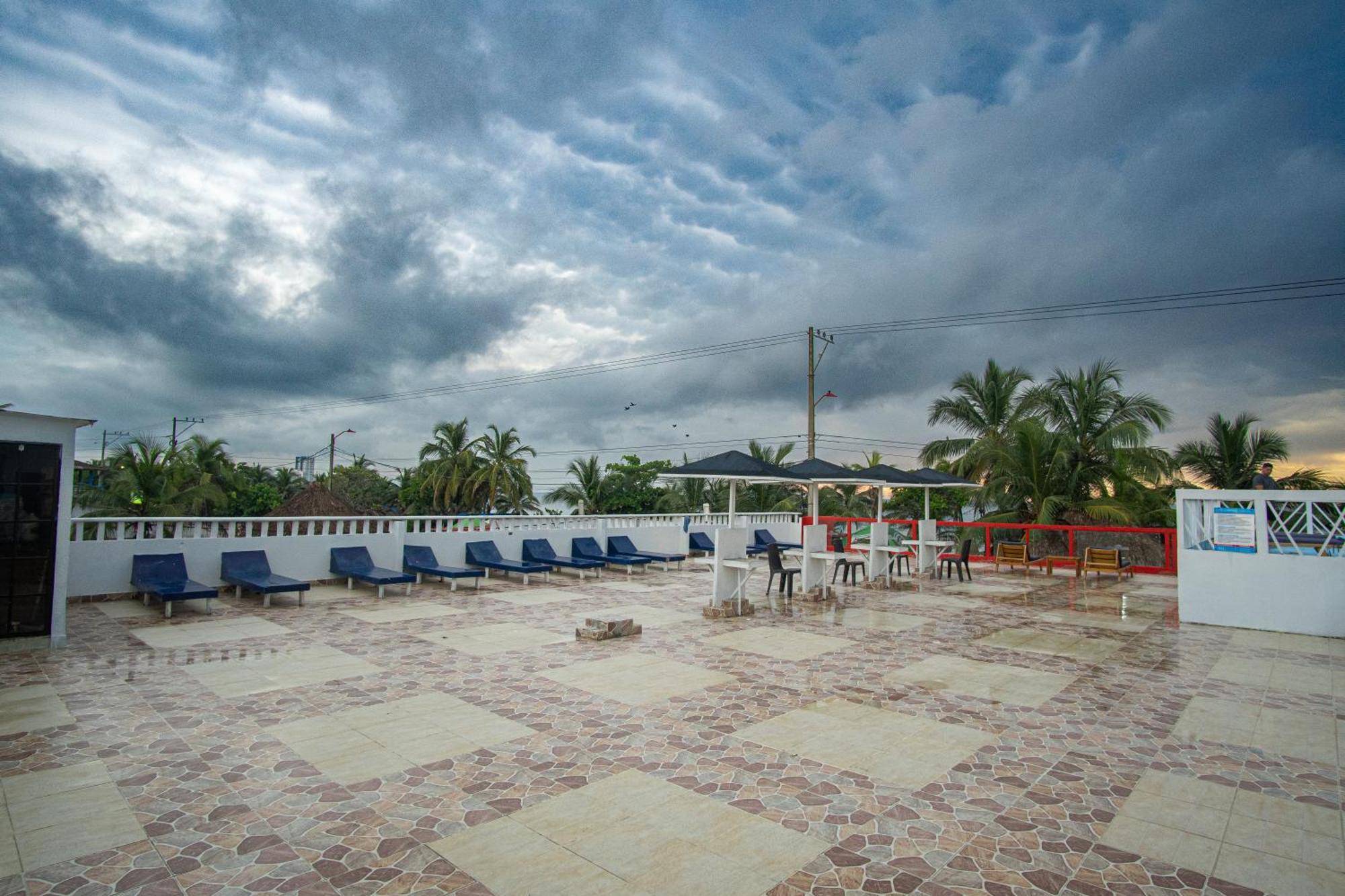 Hotel Playa Divina Coveñas Buitenkant foto