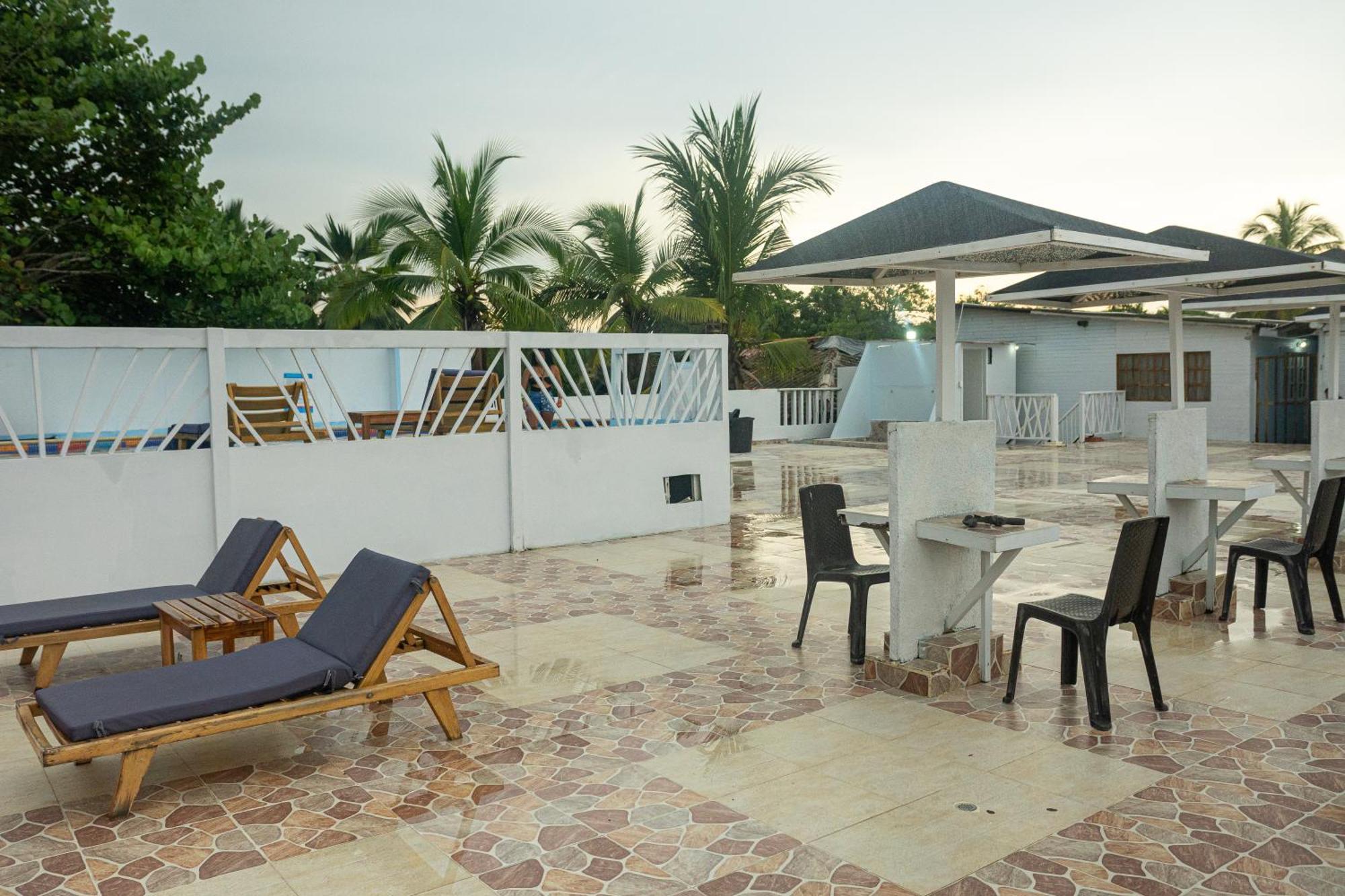 Hotel Playa Divina Coveñas Buitenkant foto