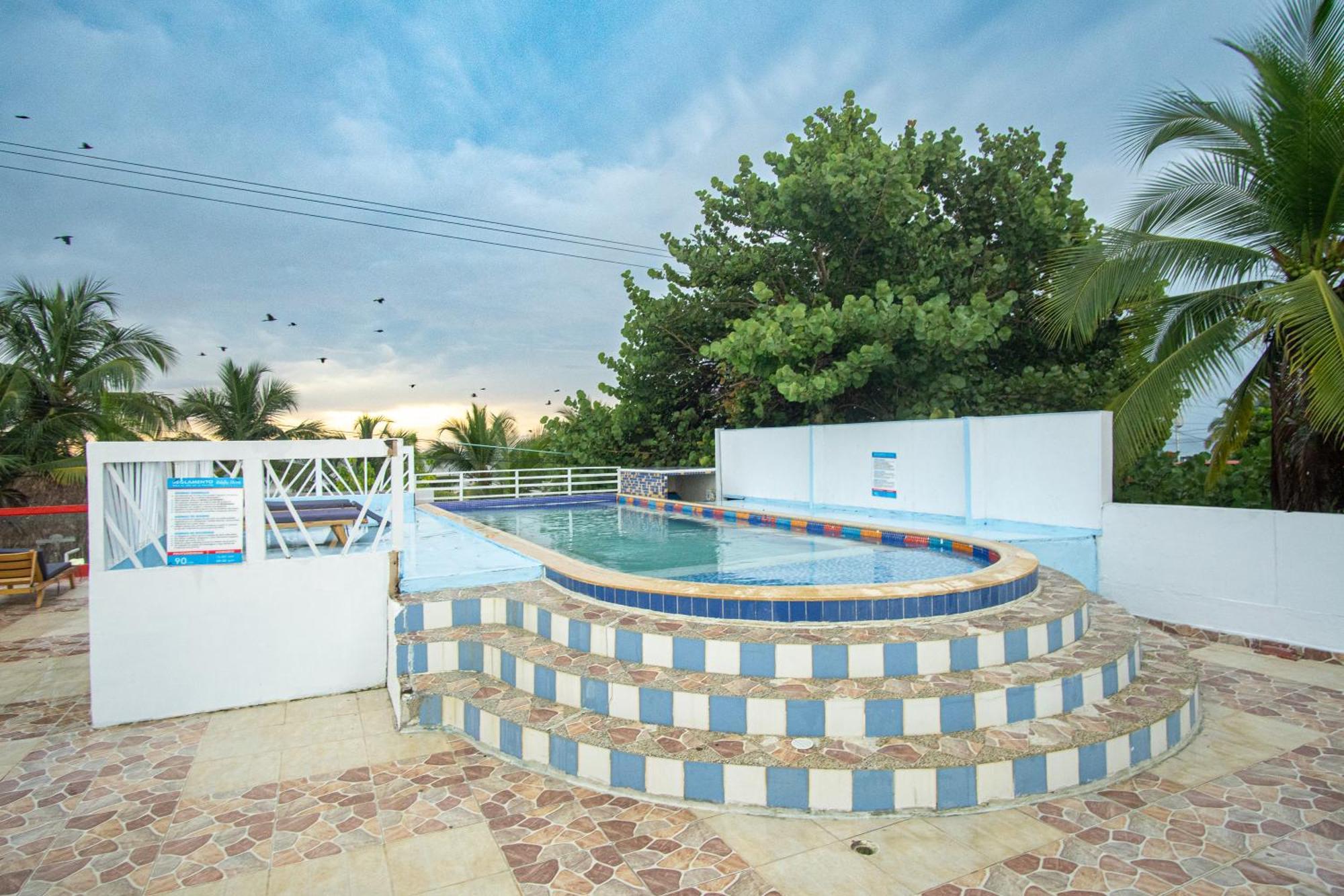 Hotel Playa Divina Coveñas Buitenkant foto
